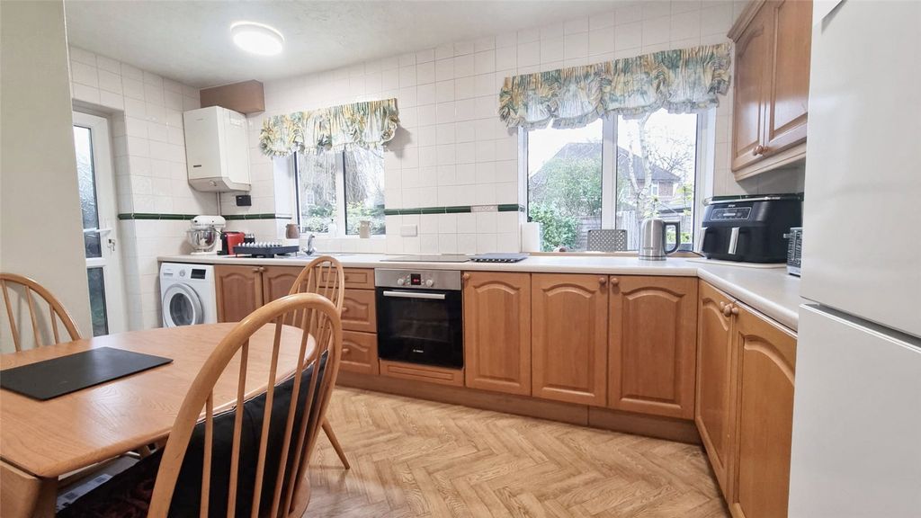 Property photo 2 of 14 Picture No. 06