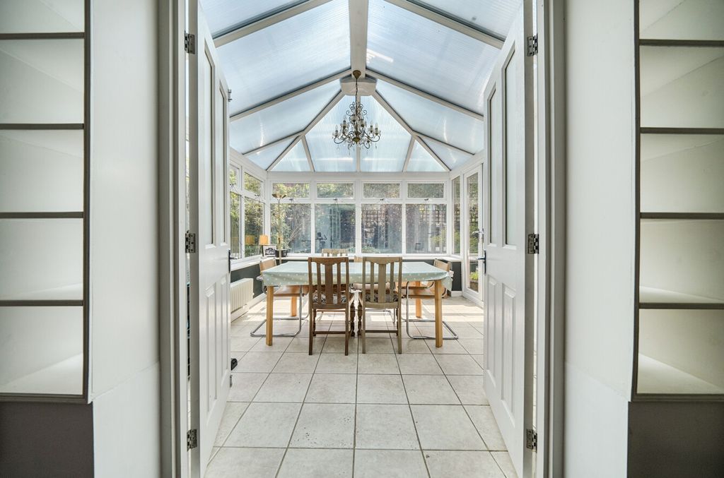 Property photo 2 of 15 1437733-13-69Df89...
