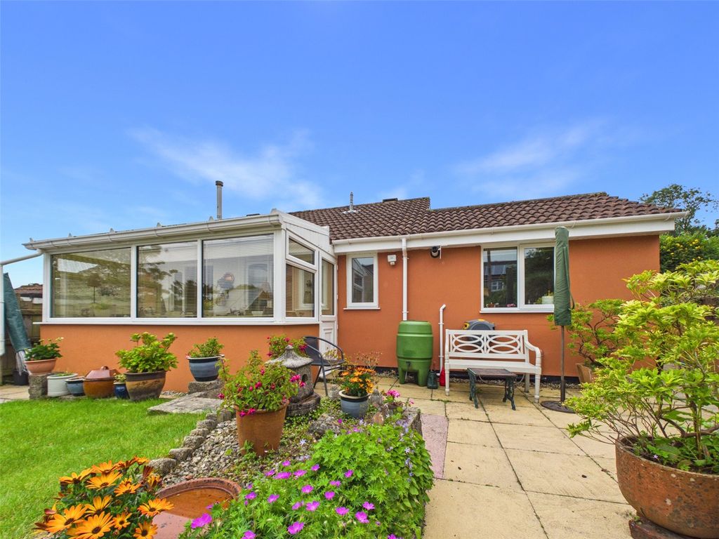 Property photo 1 of 24 Picture No. 21
