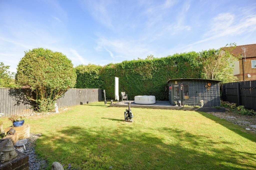 Property photo 2 of 23