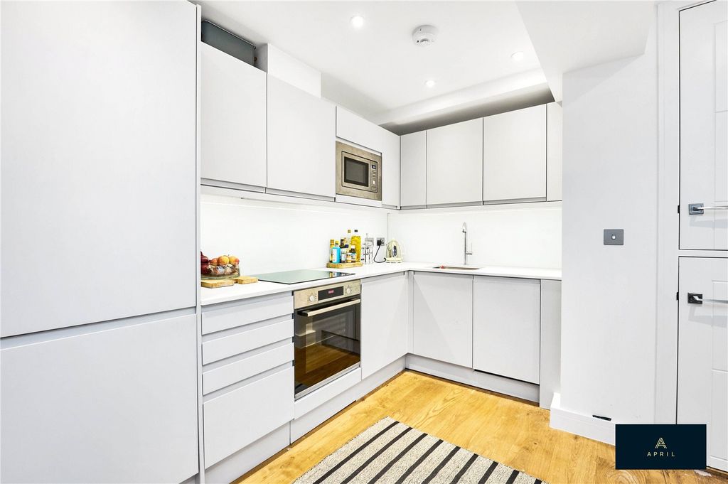 Property photo 3 of 15 Picture No. 15