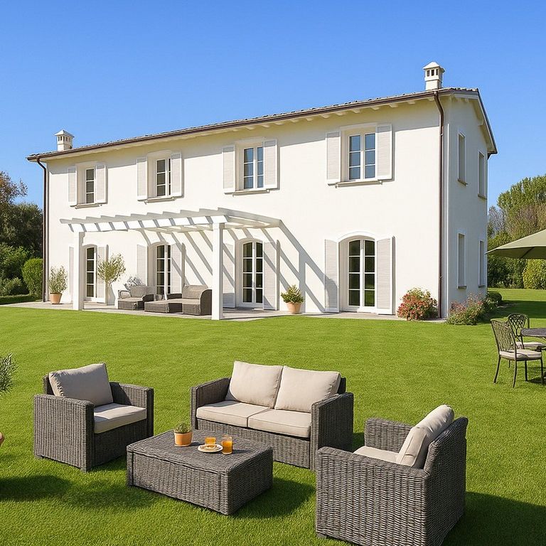 Property photo 1 of 25 Elegant Villa In Capannori, Tuscany