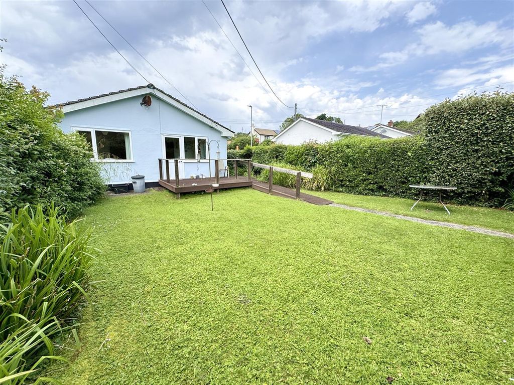 Property photo 2 of 11 Rear