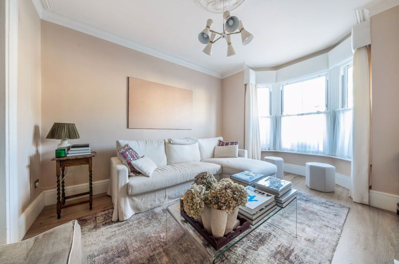 Property photo 2 of 23 Lounge Angle 2