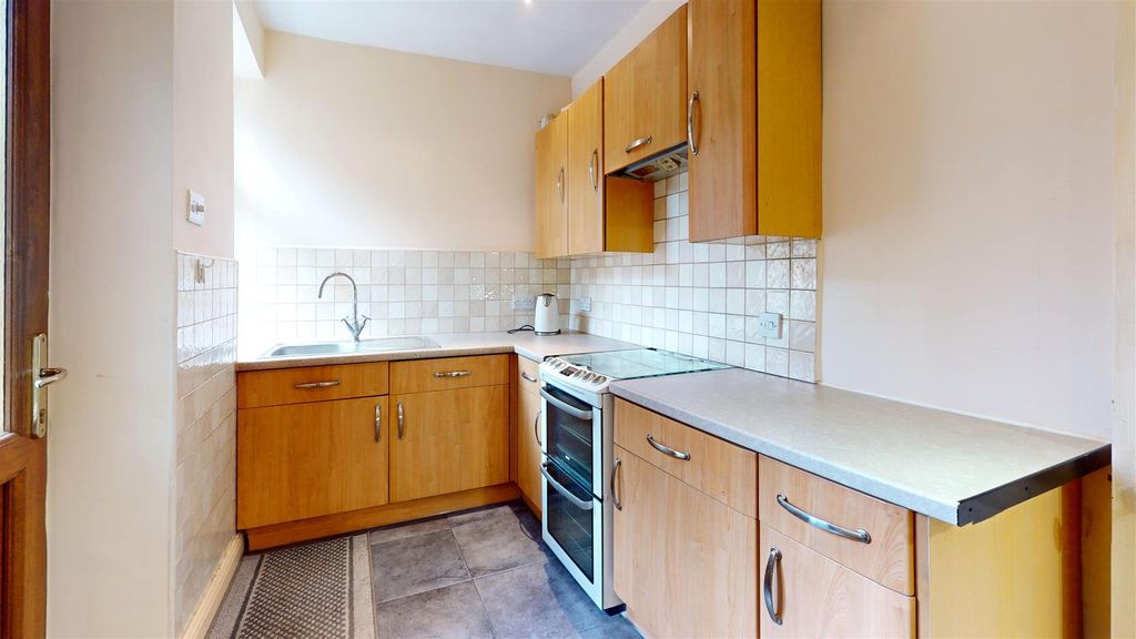 Property photo 3 of 12 22-Bradford-Road-Kitchen.Jpg