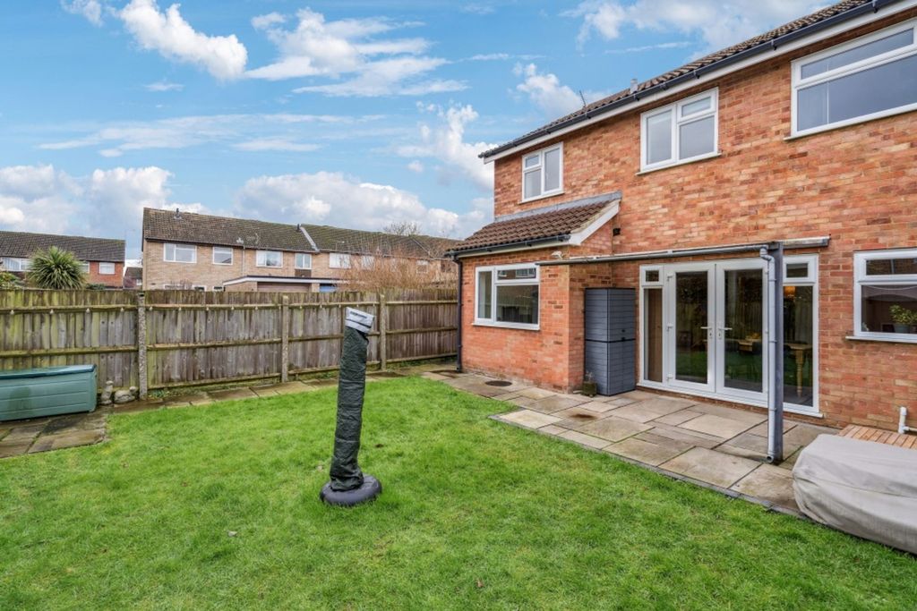 Property photo 1 of 30