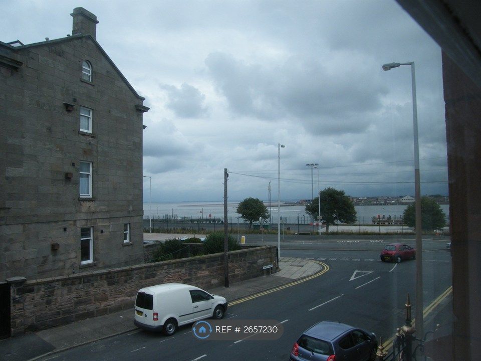 Property photo 3 of 14