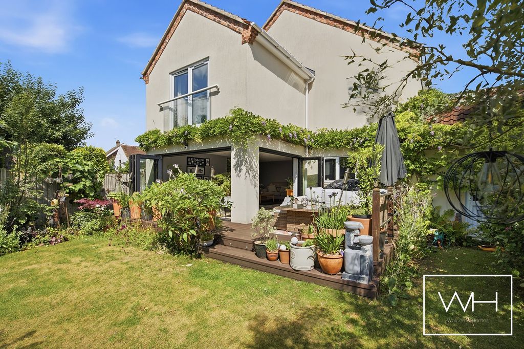 Property photo 2 of 20 Cherrytree Cottage, Norton 30