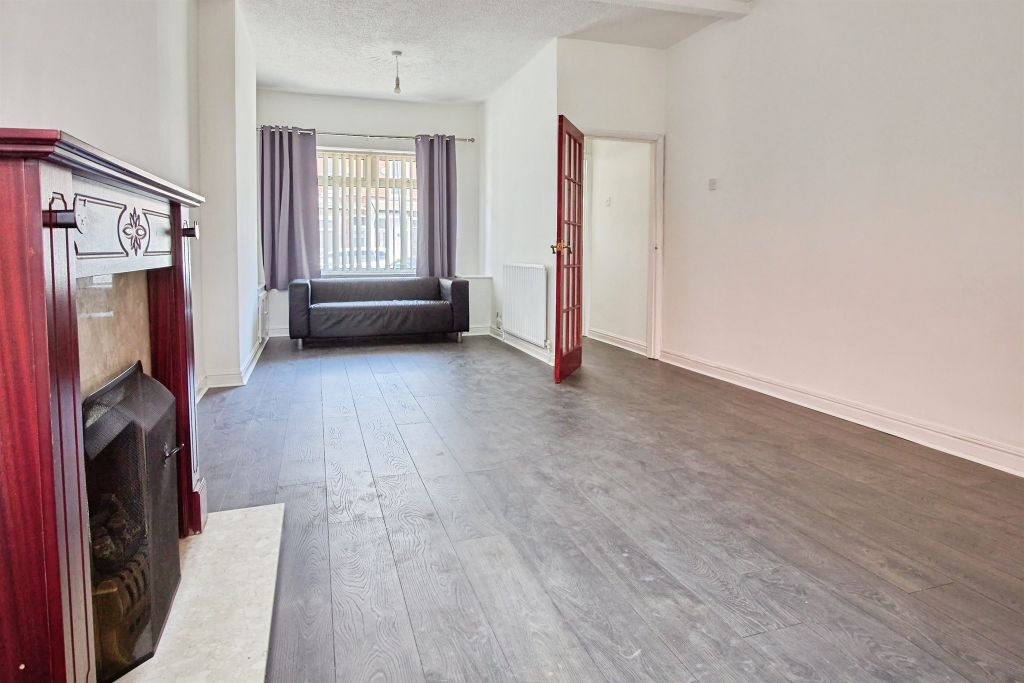 Property photo 2 of 15