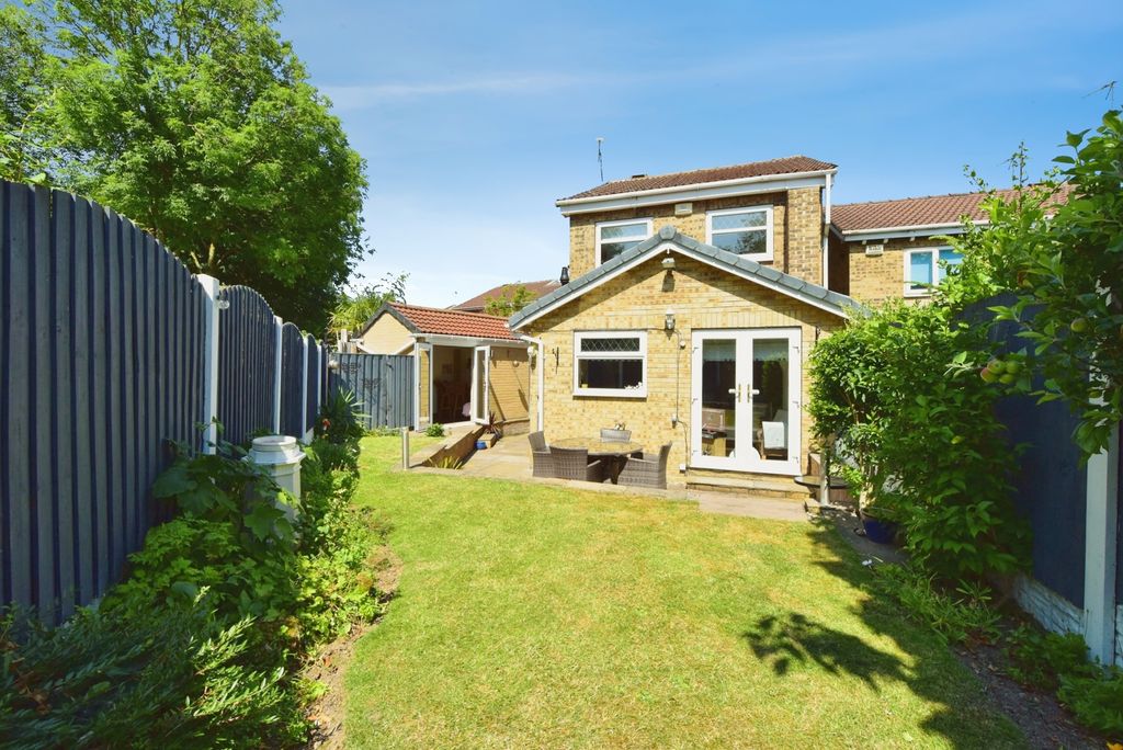 Property photo 2 of 20 Pbox-Img.Jpg