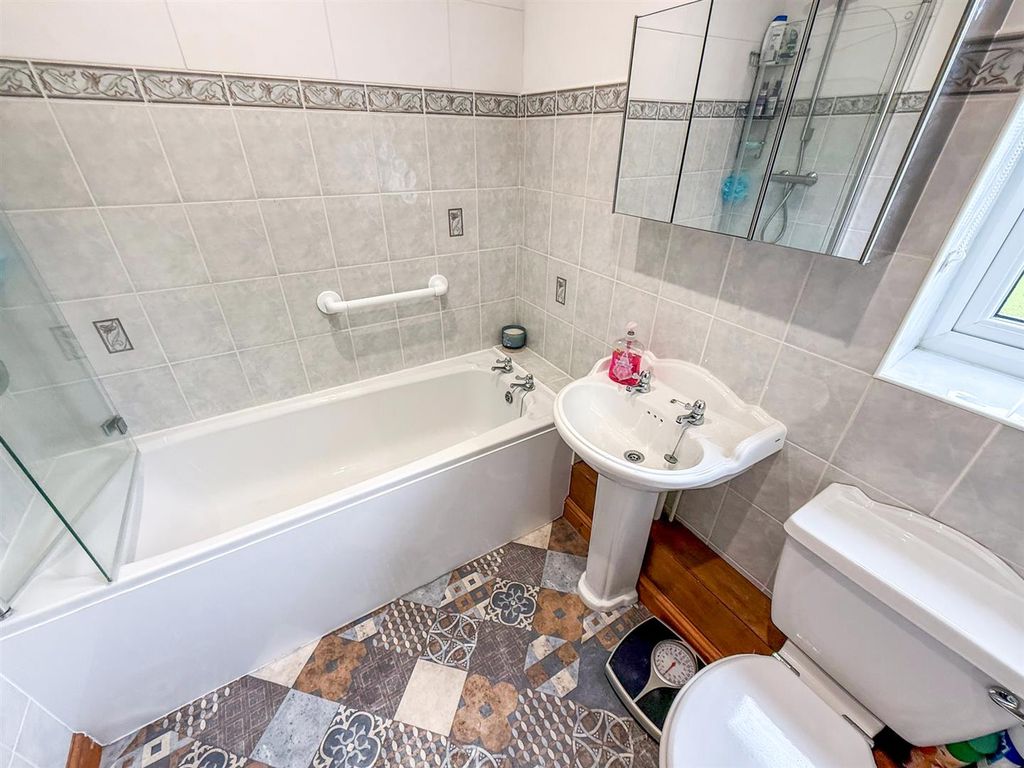Additional image 14 of 3 bed detached bungalow for saleGwel Yr Afon, Pen-Y-Bont, Oswestry SY10