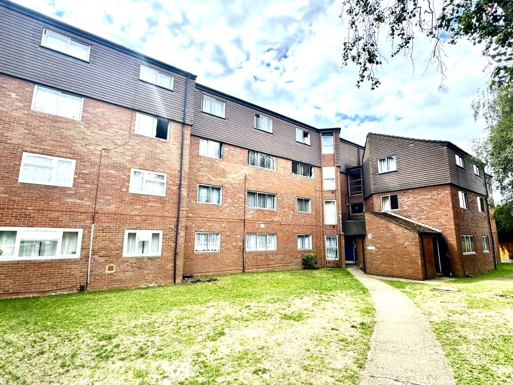 Property photo 1 of 6