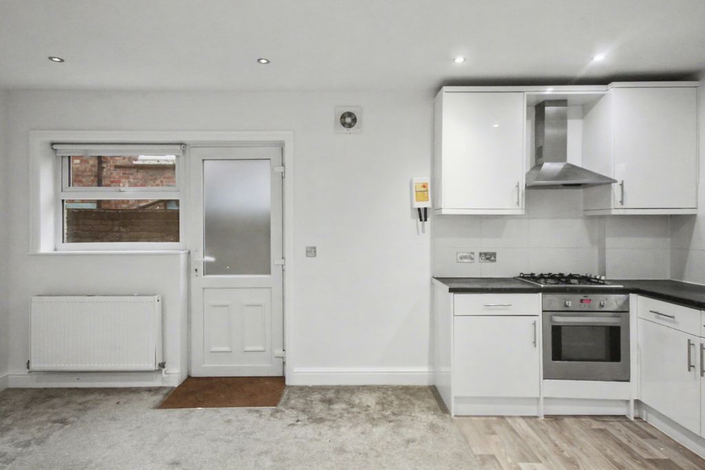 Property photo 2 of 10 2.Jpg