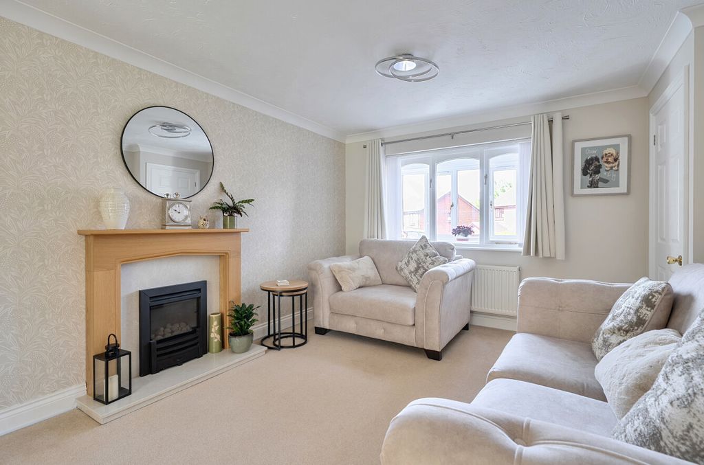 Property photo 3 of 24 1457088-9-6A01A3A...
