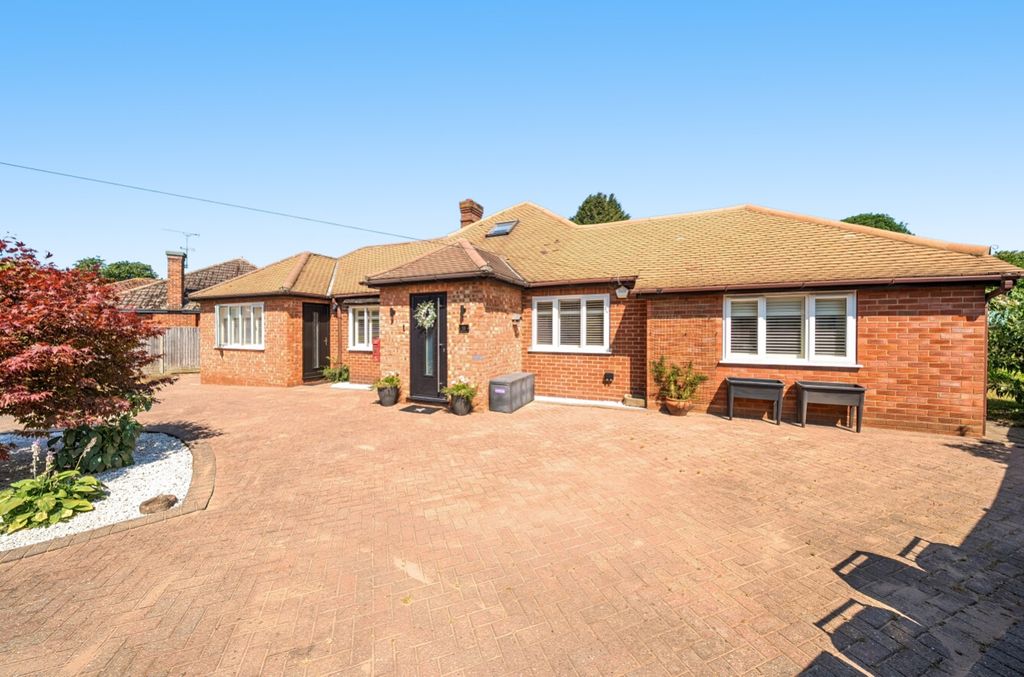 Property photo 1 of 37 1477924-6-6A5770E576A36