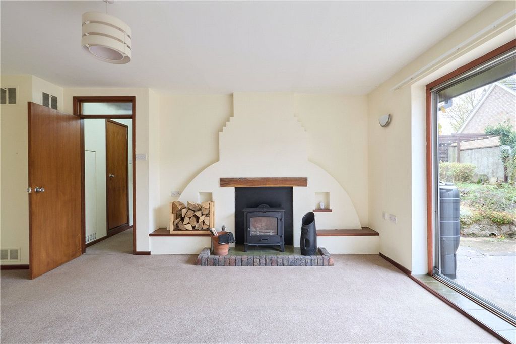 Property photo 2 of 12 Picture No. 03