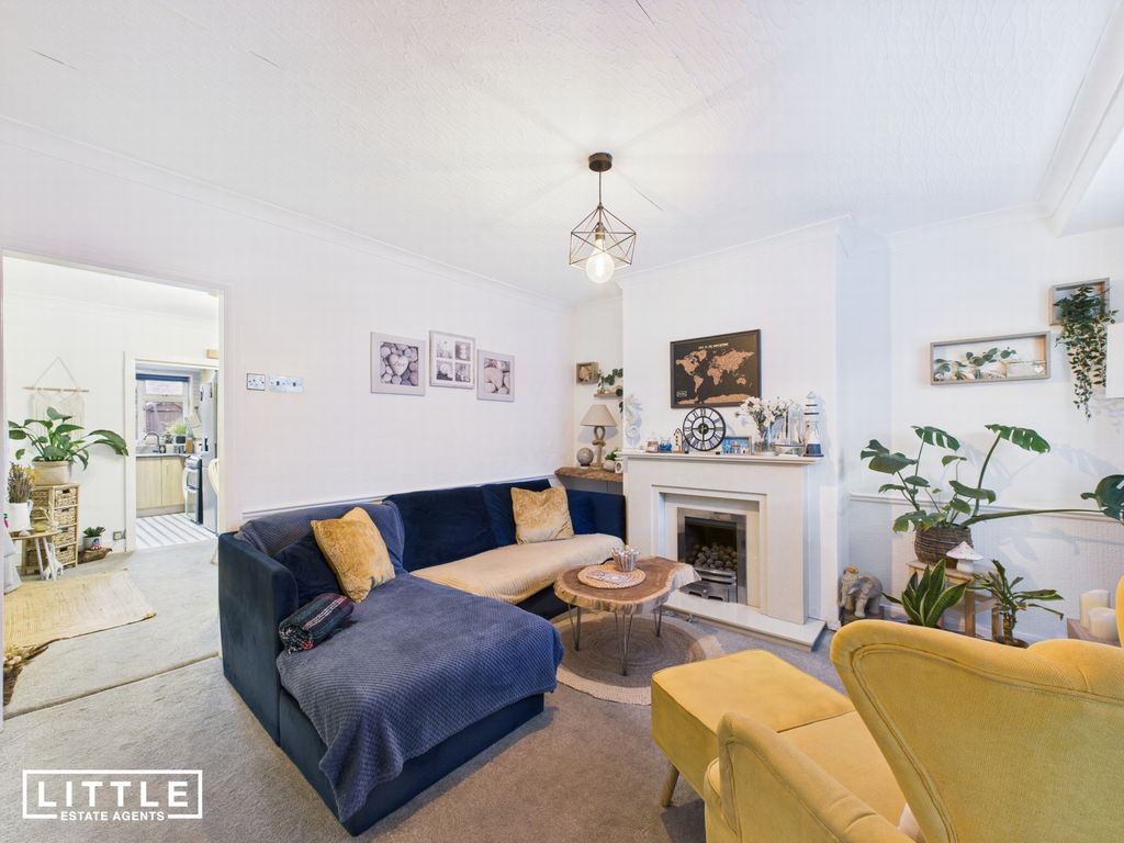 Property photo 3 of 13 Photo 10