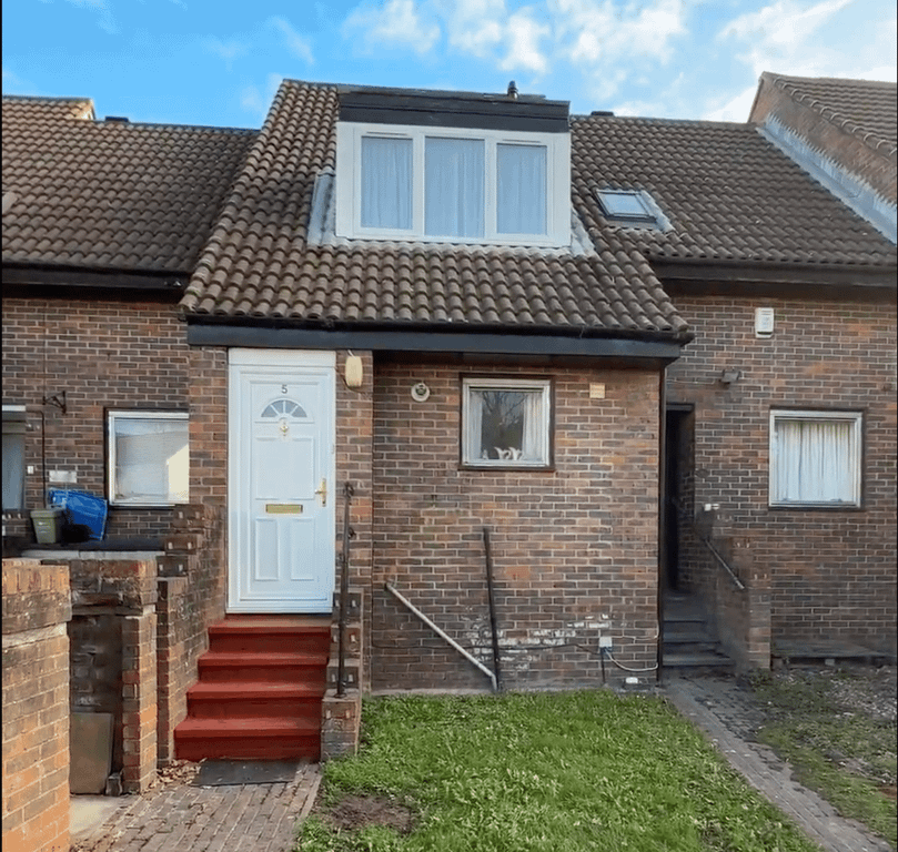 Property photo 1 of 7