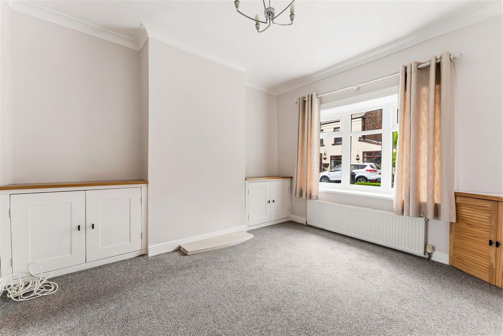 Property photo 2 of 20 58 New Road-19.Jpg