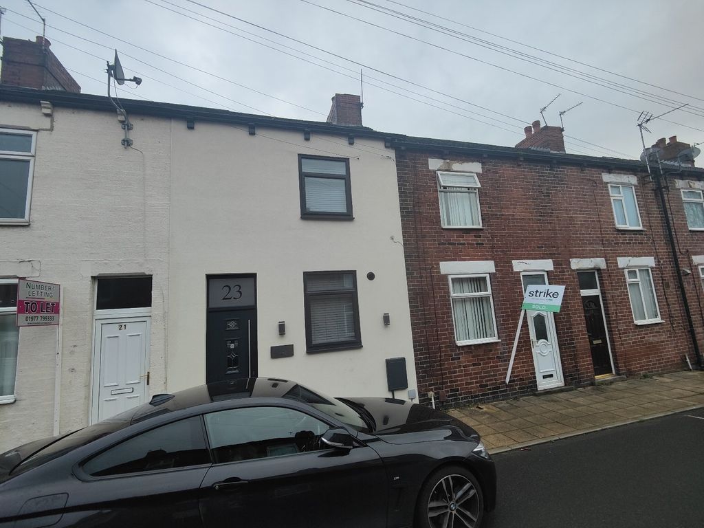 Property photo 1 of 10 Picture No. 02