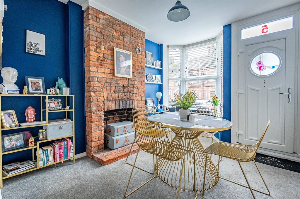 Property photo 3 of 14 Picture No. 12