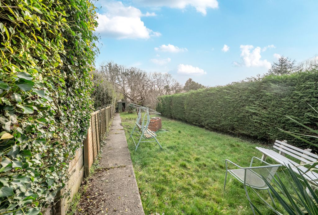 Property photo 3 of 20 1402801-10-6978F5...