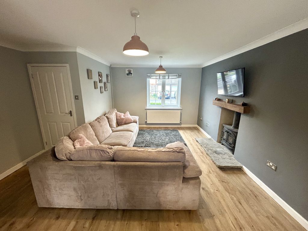 Property photo 3 of 22 Photo 2