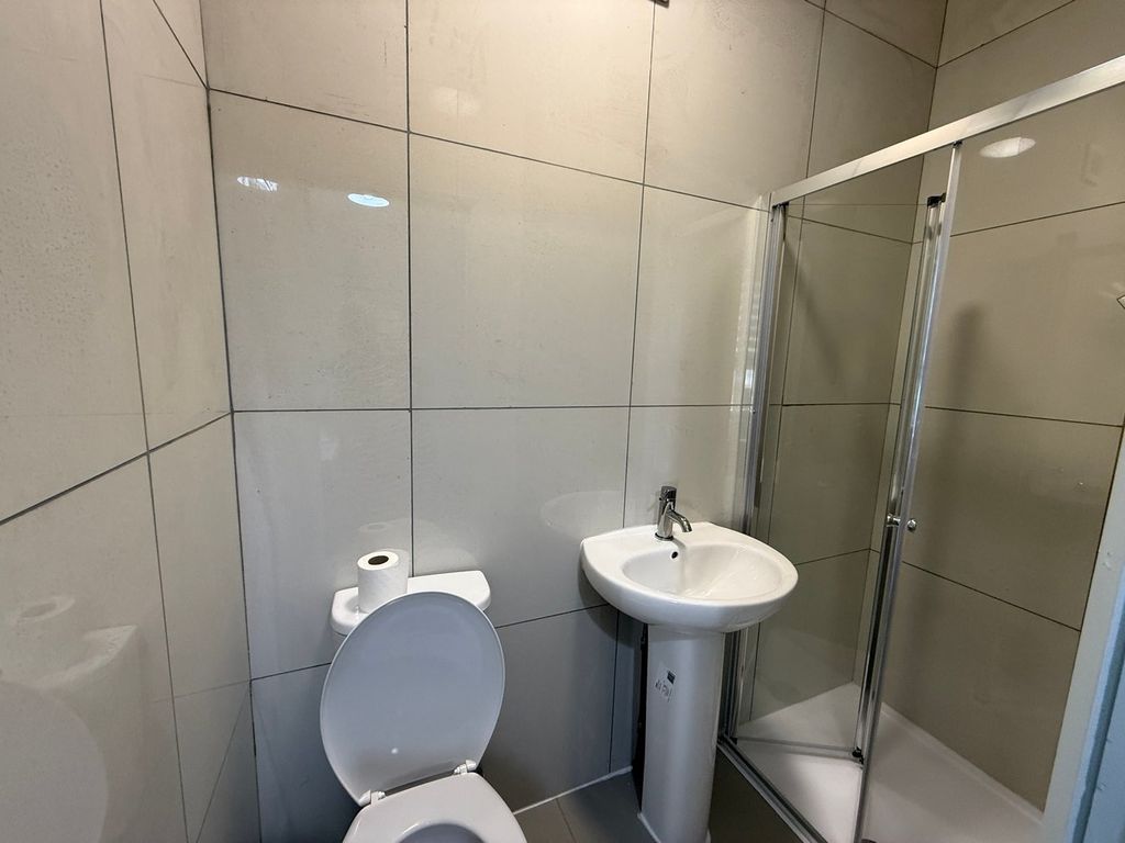 Property photo 2 of 2