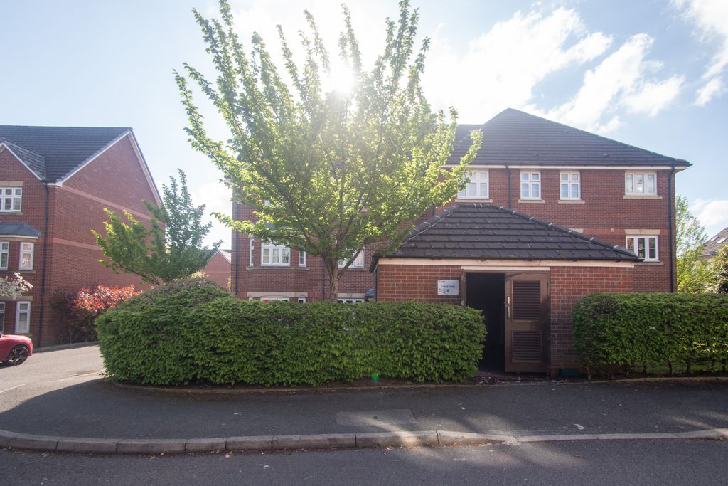 Property photo 1 of 15