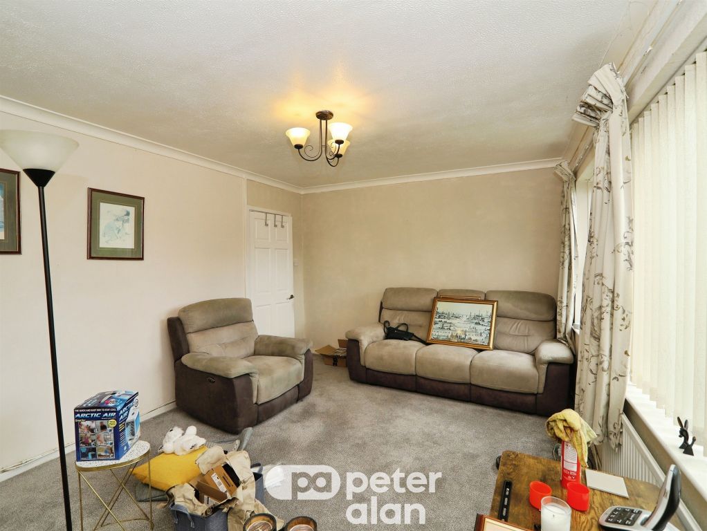 Property photo 3 of 24