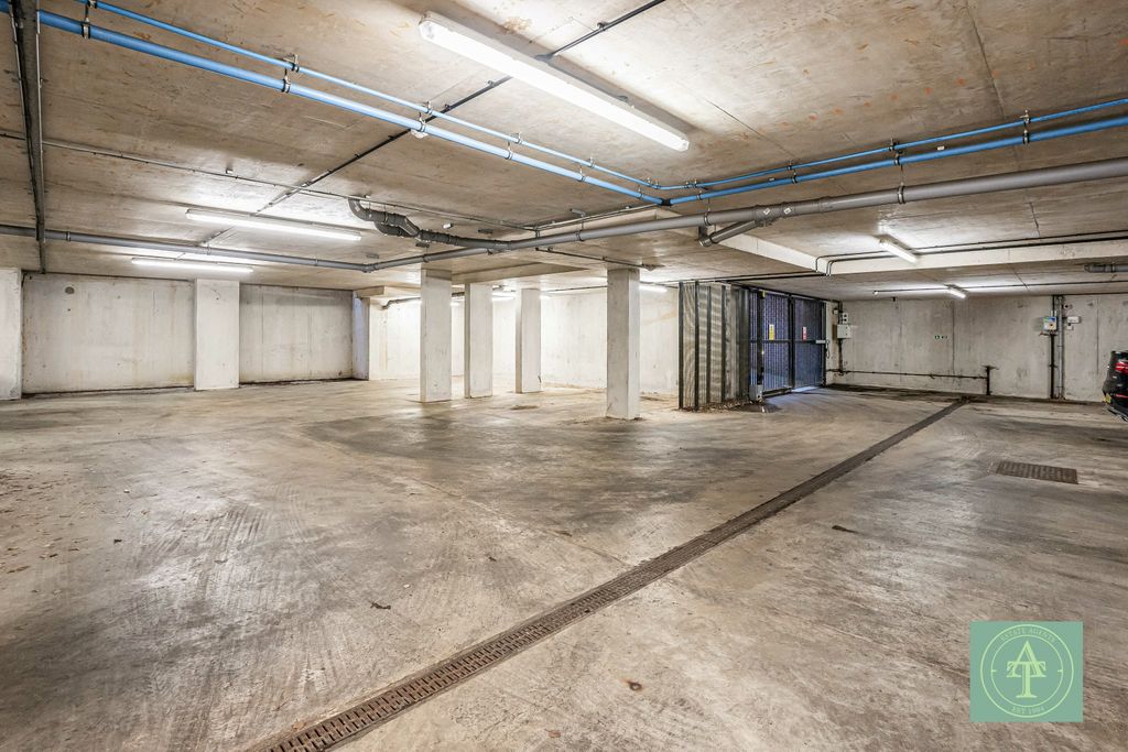 Additional image 20 of 3 bed flat for sale50 Village Road, Bush Hill Park, Enfield EN1
