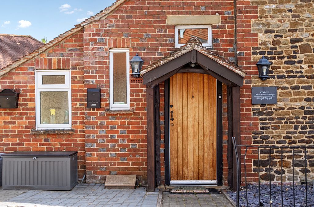 Property photo 1 of 15 1478098-2-6A312B0...