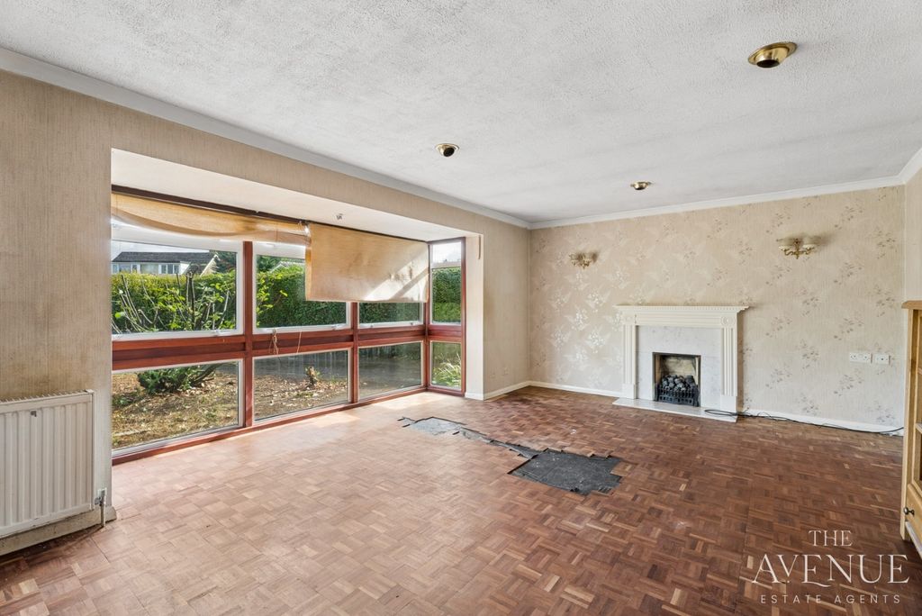 Property photo 3 of 16 5570625