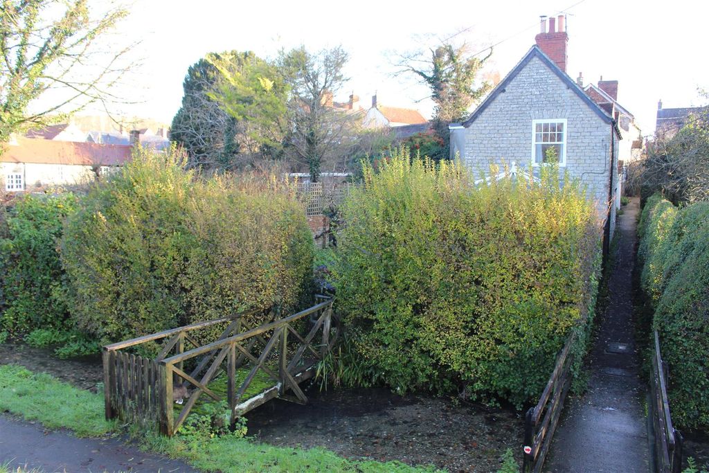 Property photo 2 of 11 Img_5317.Jpg