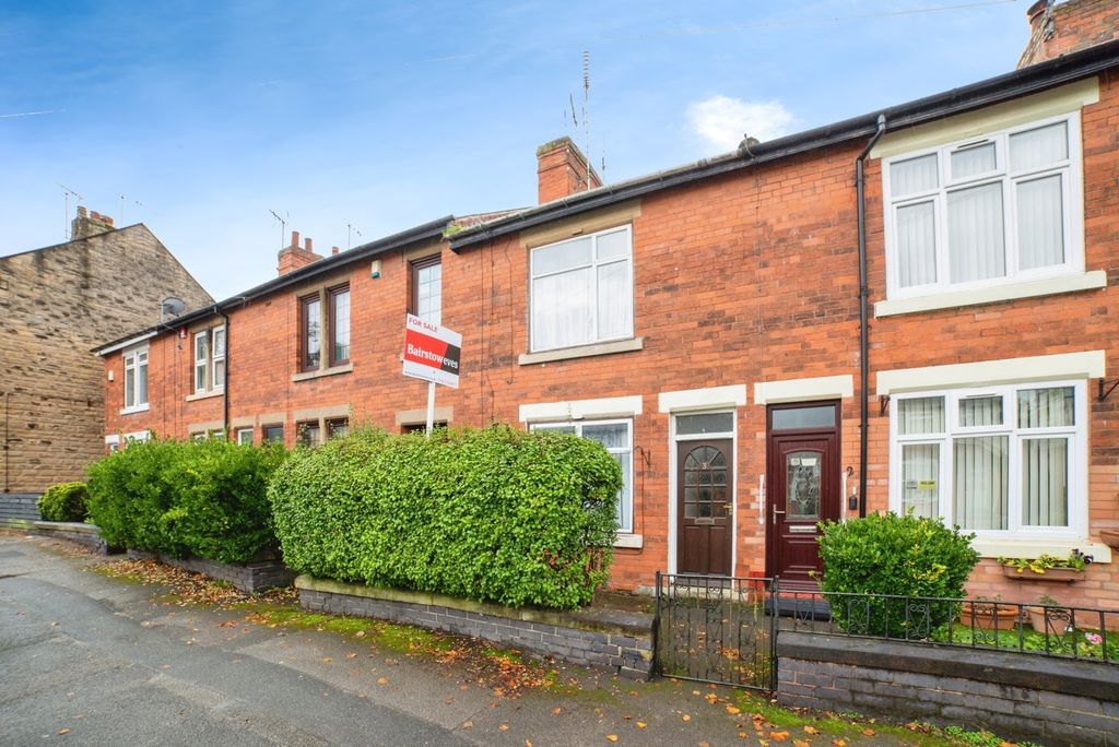 Property photo 1 of 17 Front