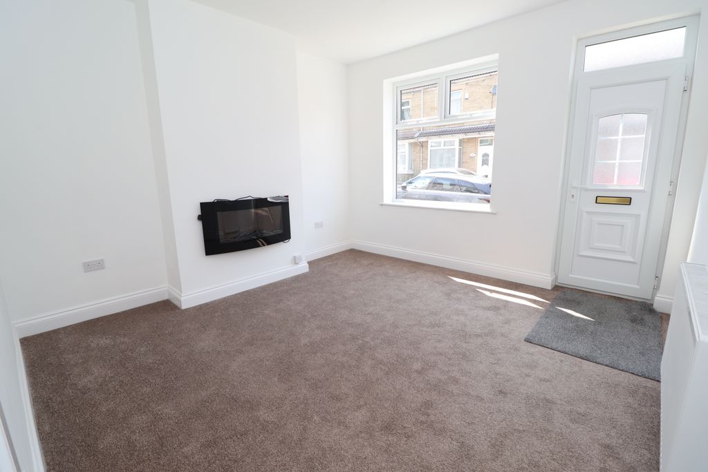 Property photo 3 of 8 Img_4962