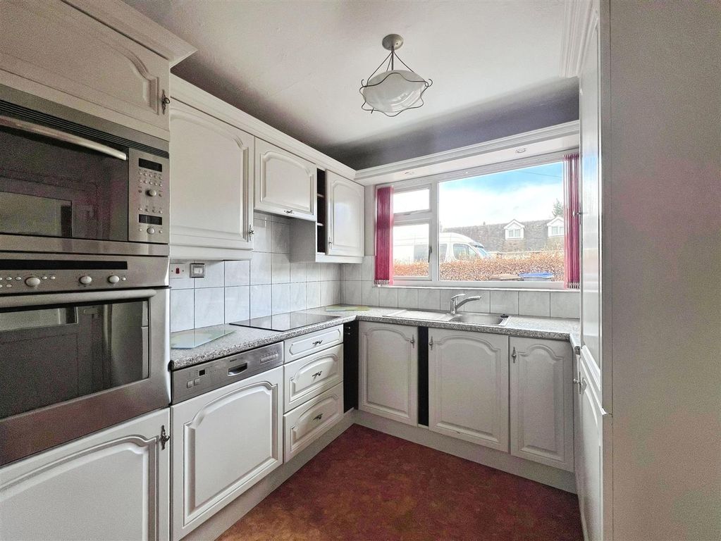 Property photo 3 of 19 1759Cdeb-Img_2593.Jpg