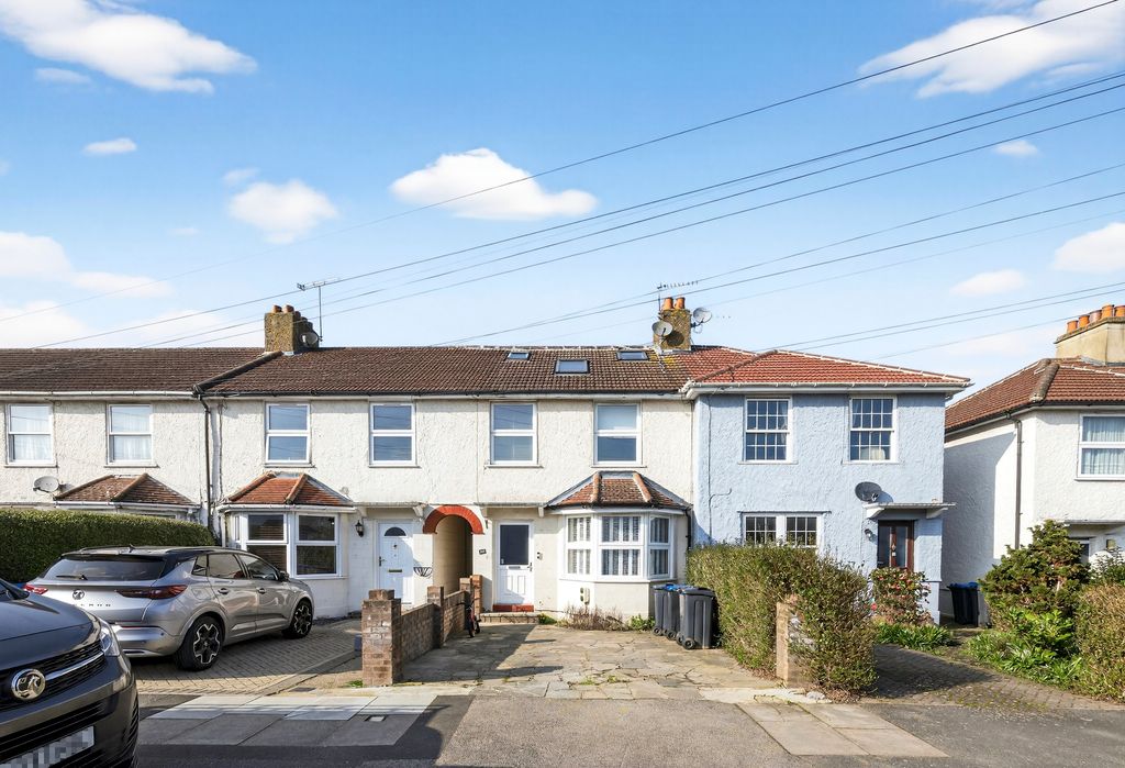 Property photo 2 of 20