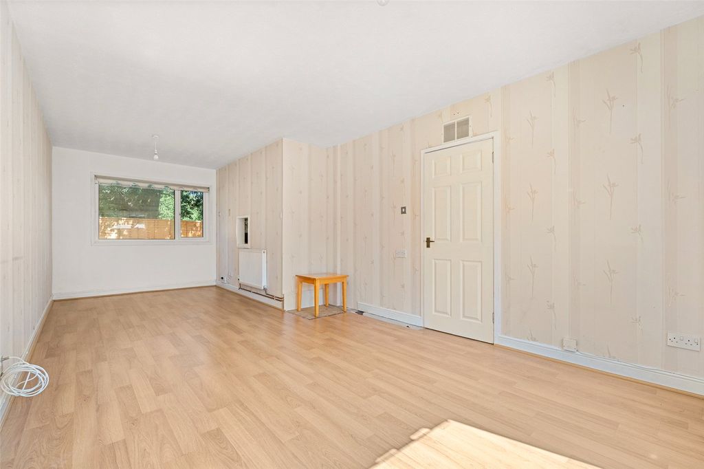Property photo 2 of 13 Picture No. 02