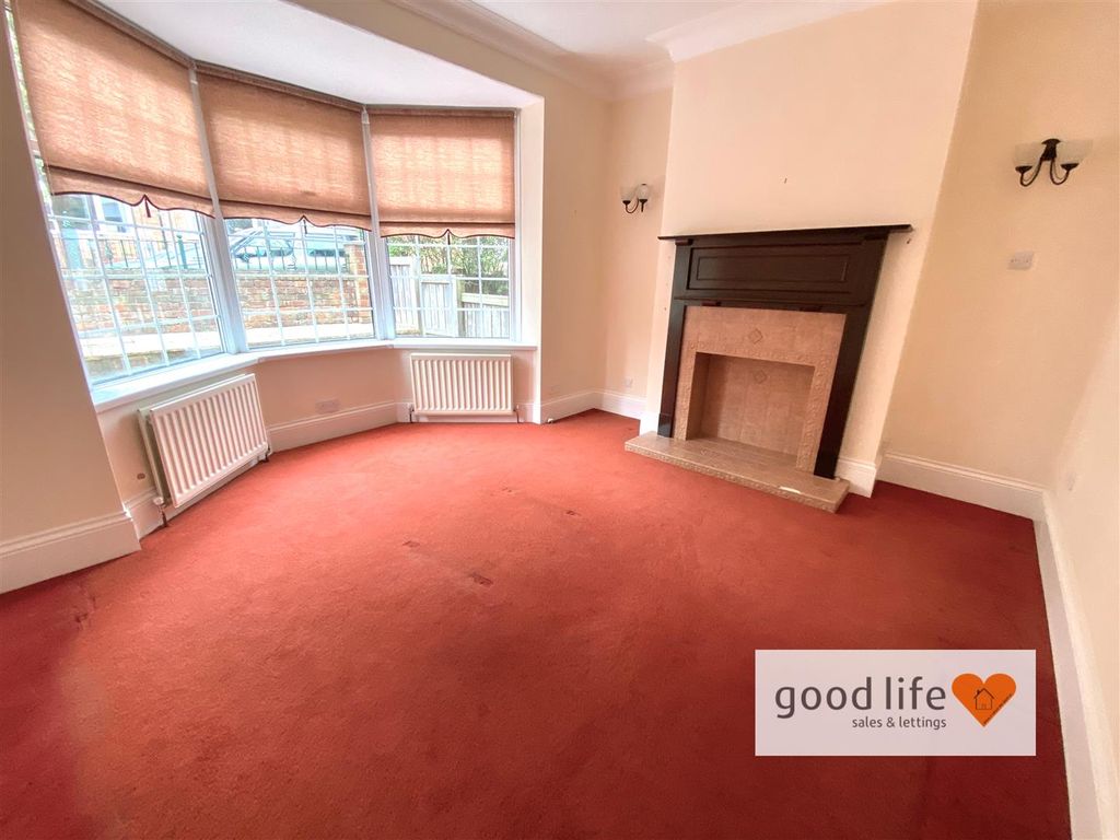 Property photo 2 of 15 20260715_121306111_Ios419 Weldon Avenue.Jpg