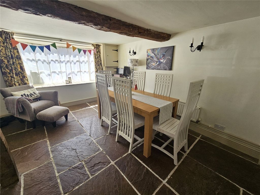 Property photo 3 of 13 Picture No. 23