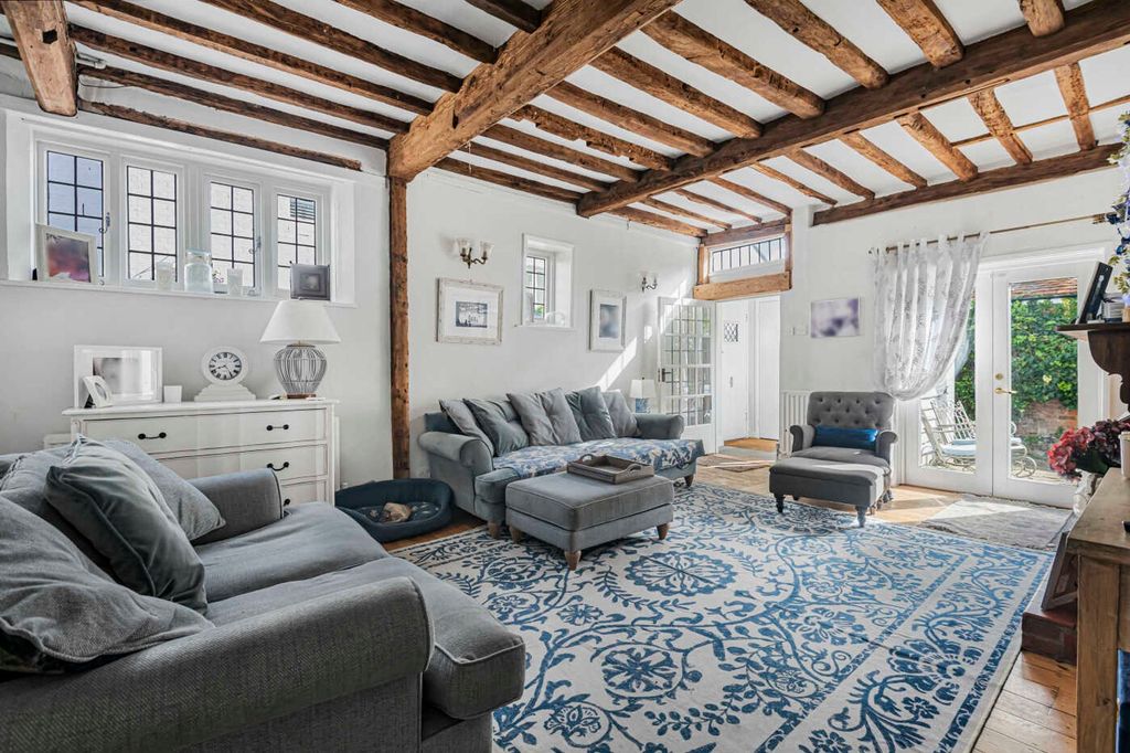 Property photo 2 of 15