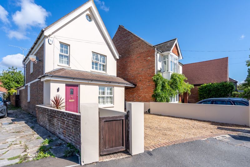 Property photo 1 of 22 Photo 27