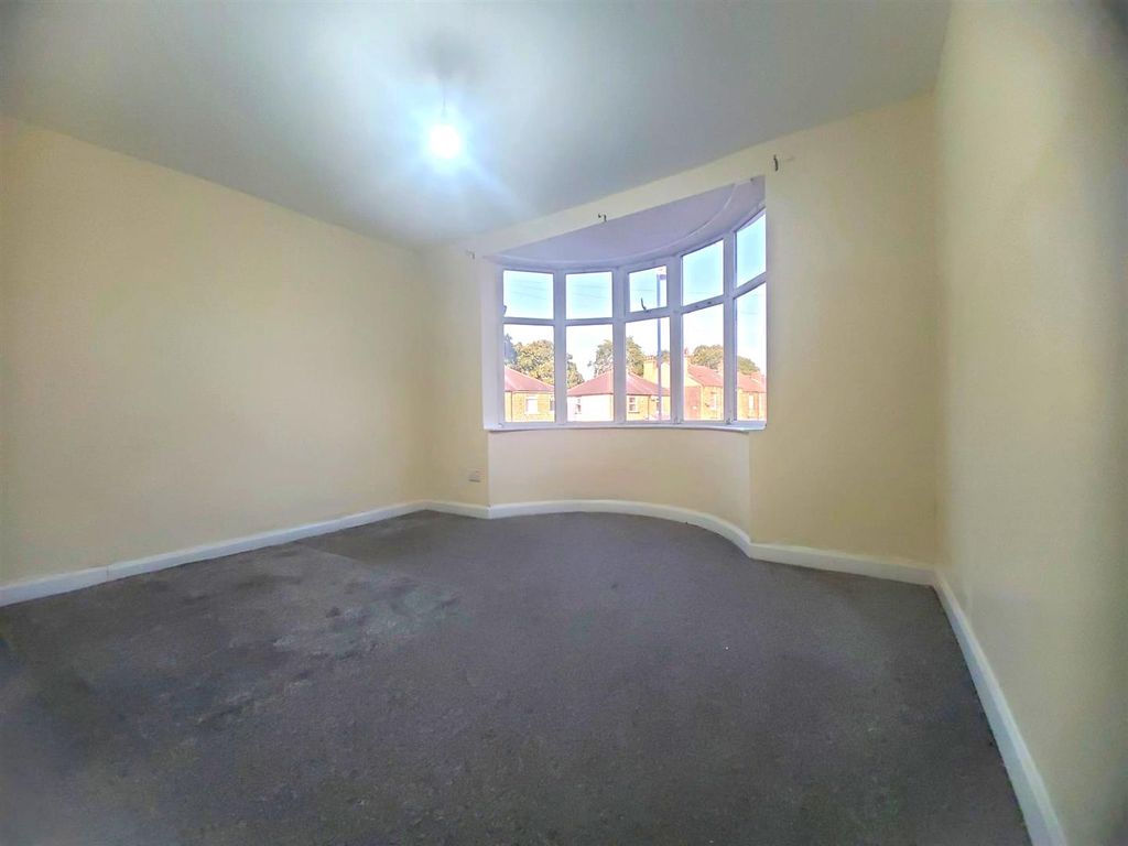 Property photo 2 of 14 Whatsapp Image 2026-08-17 At 1.05.42 Pm (1).Jpeg