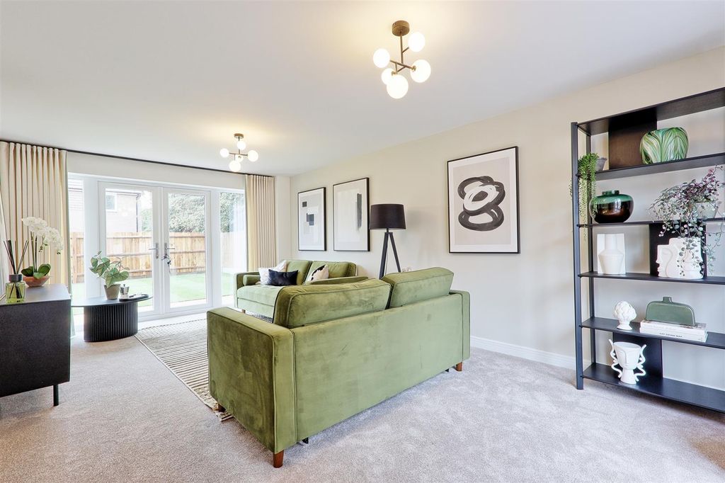 Property photo 3 of 24