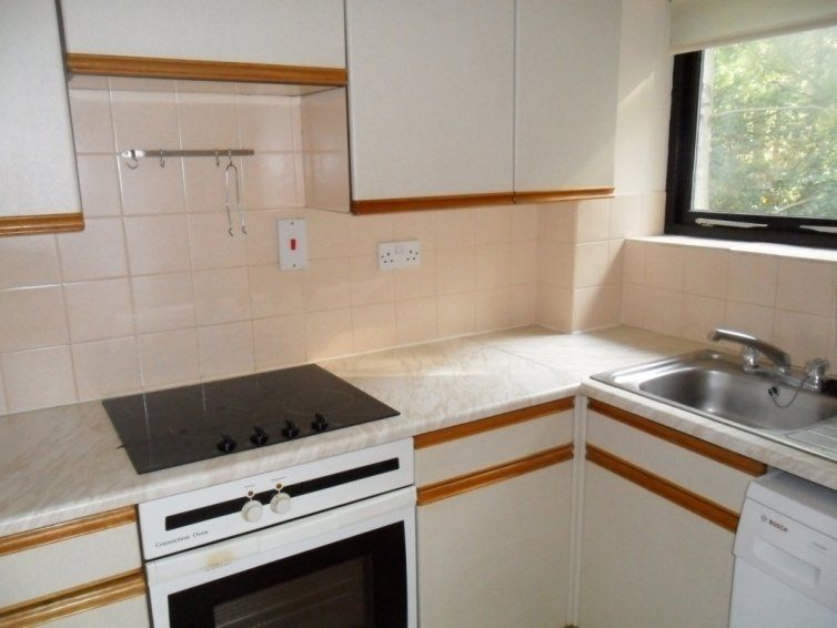 Property photo 2 of 6