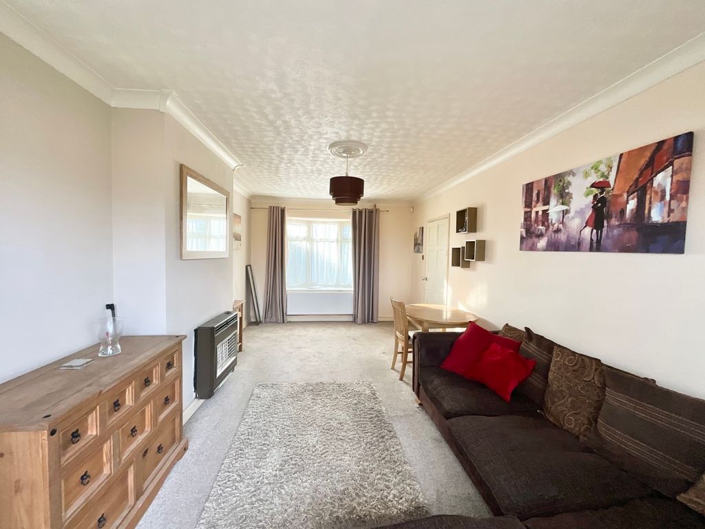 Property photo 3 of 14 Img_5754