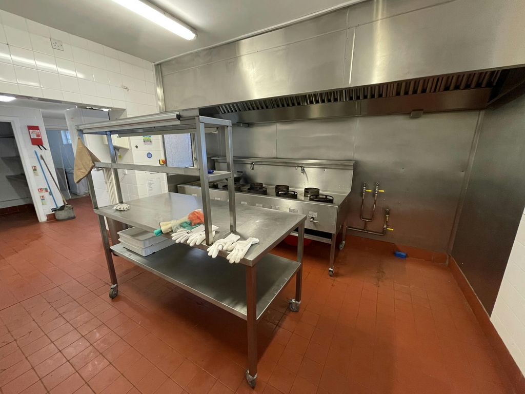 Property photo 3 of 6 12 11 52.Jpg