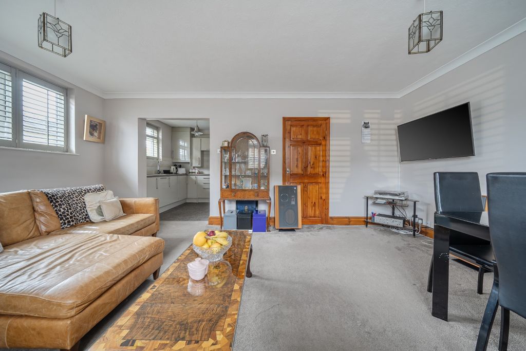 Property photo 1 of 14 4961210