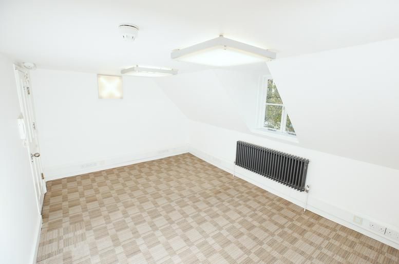 Property photo 2 of 8